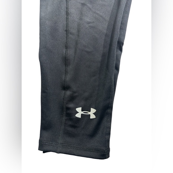 Under Armour Fitted Mid Rise Small Cropped Leggings, Black Legging Small - Picture 5 of 10